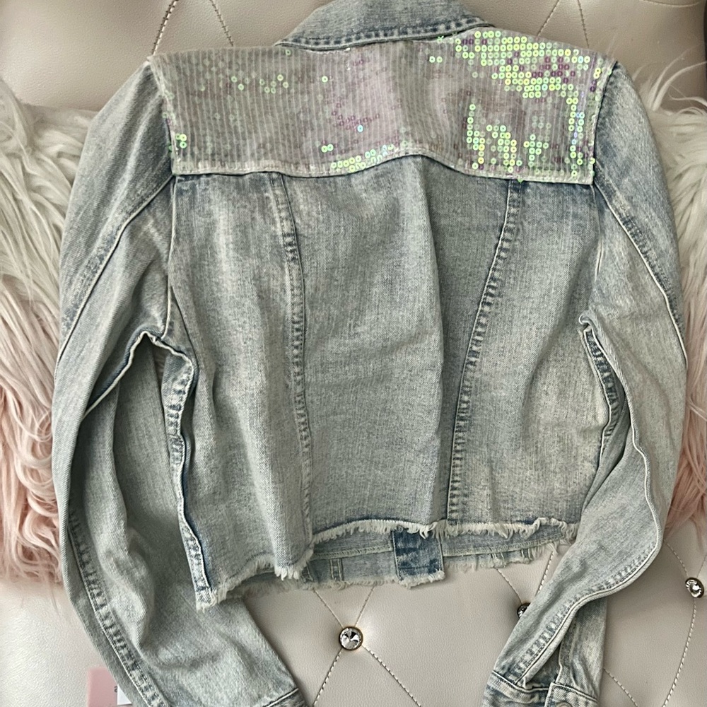 NEW Sunset & Spring Light Denim Wash Sequin Denim Jacket Size Small - Picture 14 of 15